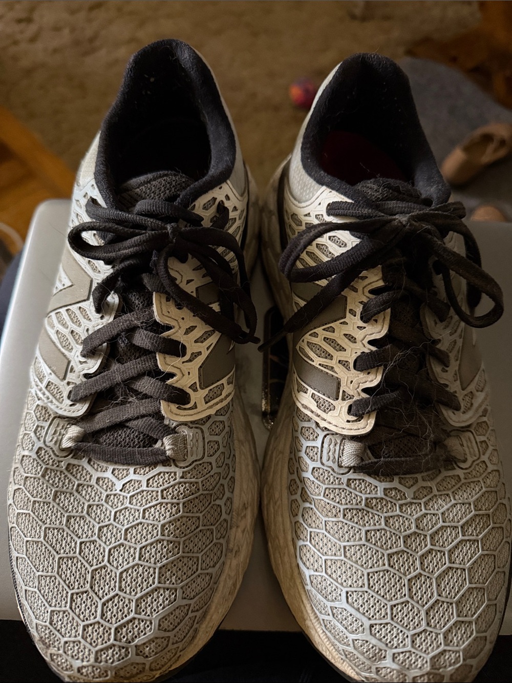 Women’s Athletic Sneakers in Gray and Light Blue